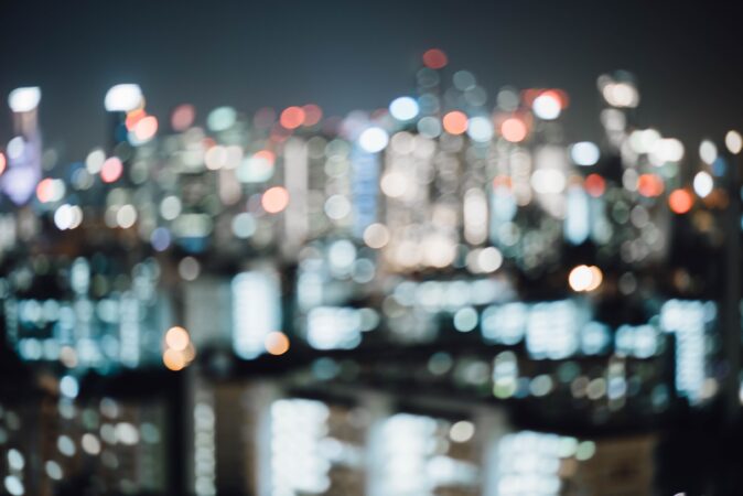 blurry city lights